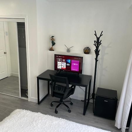 Harmony Home Near University Of ווטרלו מראה חיצוני תמונה