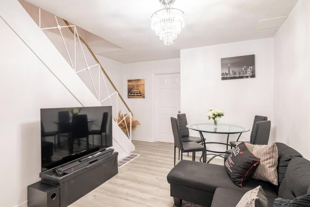 Harmony Home Near University Of ווטרלו מראה חיצוני תמונה